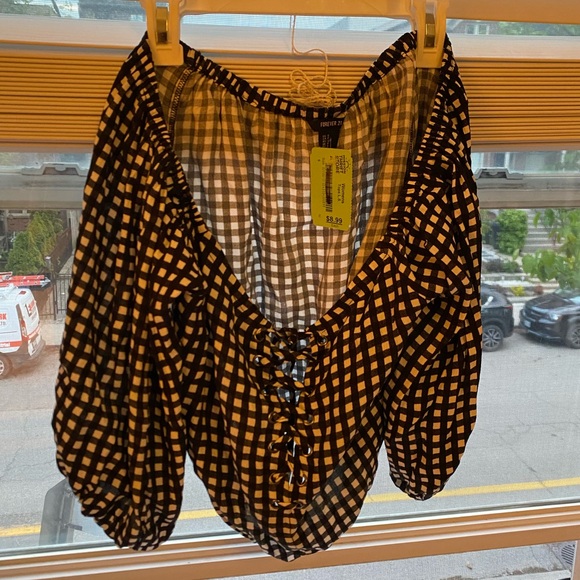 Black and White Checkered Blouse - Picture 2 of 3